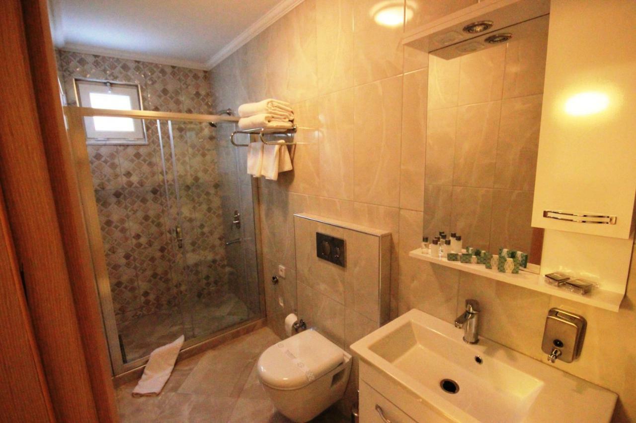Seker Apartments Istanbul Bagian luar foto